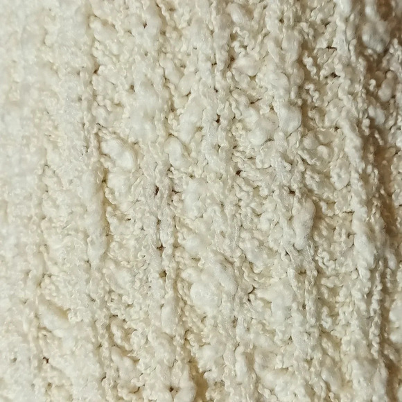 Abercrombie Fitch cotton blend cream knit v-neck soft cozy sweater size small - Picture 2 of 8